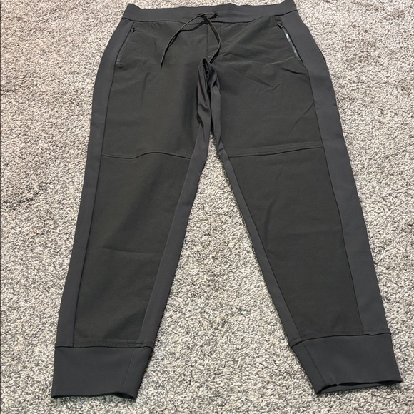 Athleta Headlands Hybrid Trek Joggers size 12 - Picture 2 of 5
